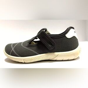 Naturino Girls Ostuni Grey Shoes Size EUR30 M 13 M Little Kid